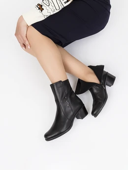 Женские черные ботильоны Janita (Байка)