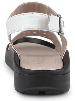 Женские белые босоножки Dakkem