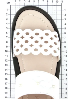 Женские белые босоножки Dakkem