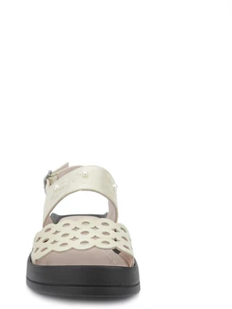 Женские бежевые босоножки Dakkem