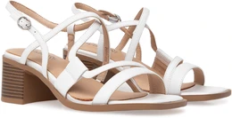 Женские белые босоножки Baden