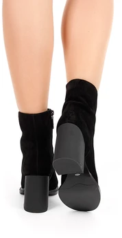 Женские черные ботильоны Calipso (Натуральный мех)