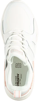 Женские белые кроссовки Baden