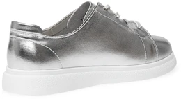 Женские серебряные кроссовки Wilmar