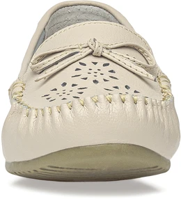 Женские бежевые мокасины Baden