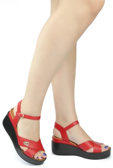 Женские красные босоножки Dakkem