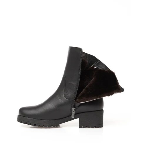 Женские черные полусапоги Janita (Натуральный мех)