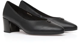 Женские черные туфли Baden