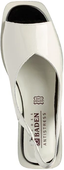 Женские белые босоножки Baden