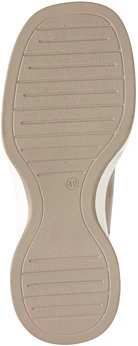 Женские бежевые лоферы Lavida