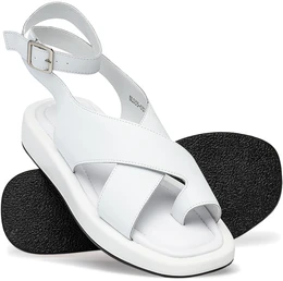 Женские белые босоножки Baden