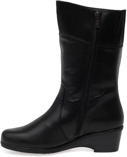 Женские черные полусапоги Janita (Натуральный мех)