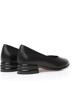 Женские черные туфли Baden