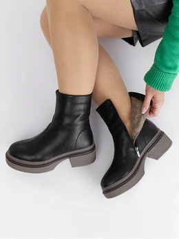 Женские черные ботинки Baden (Натуральная шерсть)