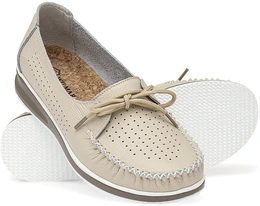 Женские бежевые мокасины Wilmar