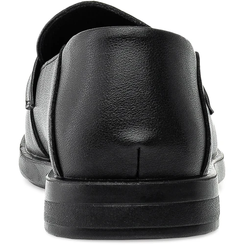 Женские черные лоферы Baden