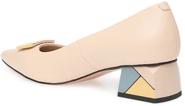 Женские бежевые туфли Baden