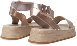 Женские золотые босоножки Baden