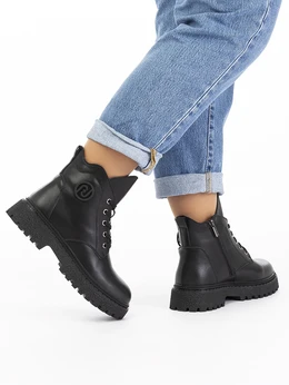 Женские черные ботинки Baden (Натуральная шерсть)