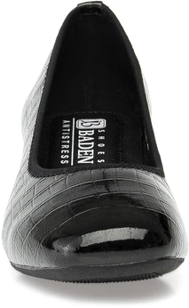 Женские черные туфли Baden