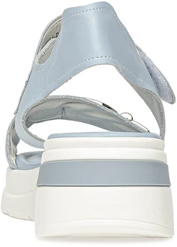 Женские голубые босоножки Lavida