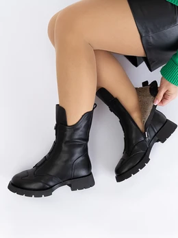 Женские черные ботинки Baden (Натуральная шерсть)