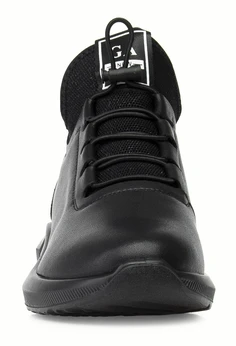 Женские черные кроссовки Baden