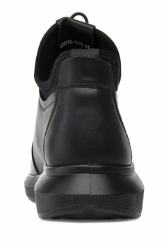 Женские черные кроссовки Baden