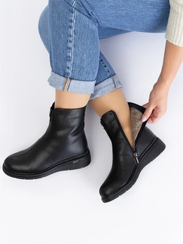 Женские черные ботинки Baden (Натуральная шерсть)