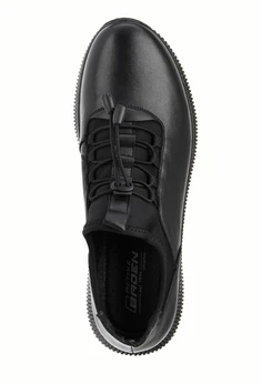 Женские черные кроссовки Baden