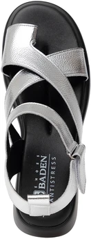Женские серебряные босоножки Baden
