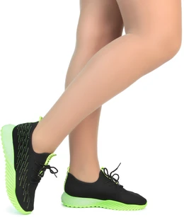 Женские черные кроссовки Baden