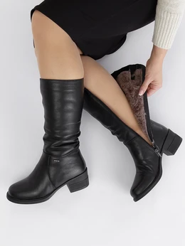 Женские черные сапоги Baden (Натуральный мех)