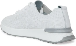 Женские белые кроссовки Wilmar