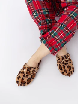 Женские коричневые тапочки Baden