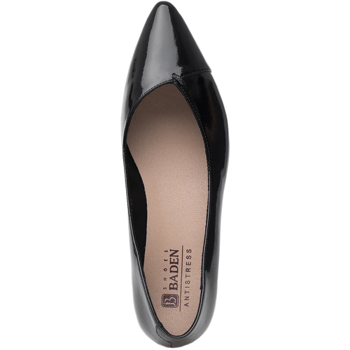 Женские черные туфли Baden