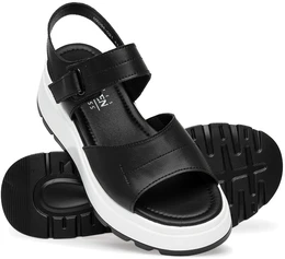 Женские черные босоножки Baden