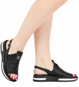 Женские черные босоножки Rieker