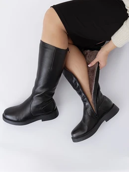 Женские черные сапоги Romer (Натуральный мех)