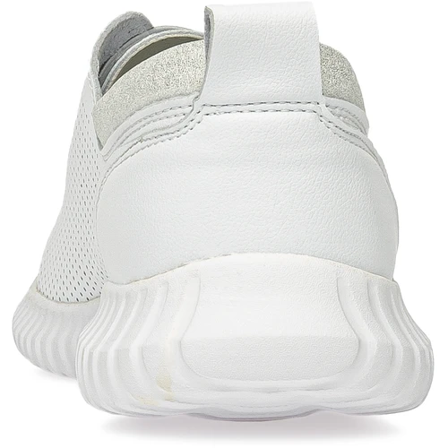 Женские белые слипоны Baden