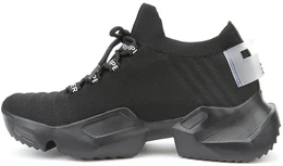 Женские черные кроссовки Tofa