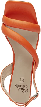 Женские оранжевые босоножки Baden