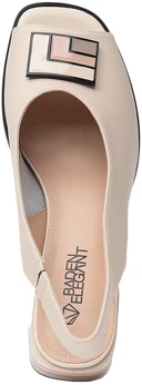 Женские бежевые босоножки Baden