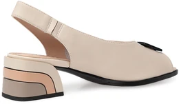 Женские бежевые босоножки Baden