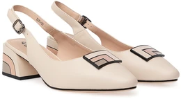 Женские бежевые босоножки Baden