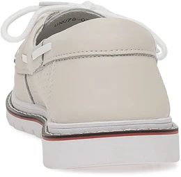 Женские бежевые топсайдеры Baden