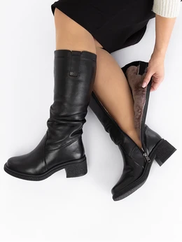 Женские черные сапоги Baden (Натуральный мех)