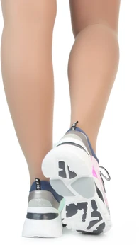 Женские цветные кроссовки Baden