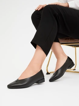 Женские черные туфли Baden