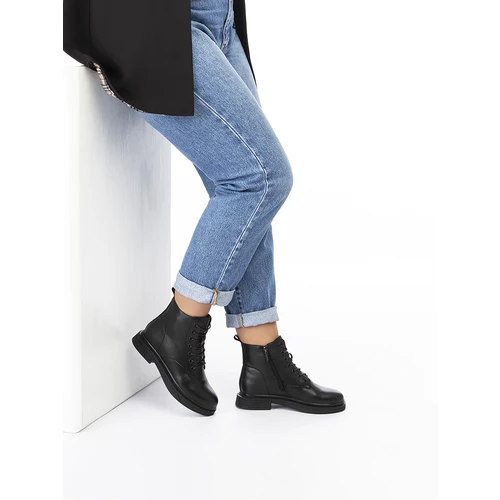 Женские черные ботинки Baden (Байка)